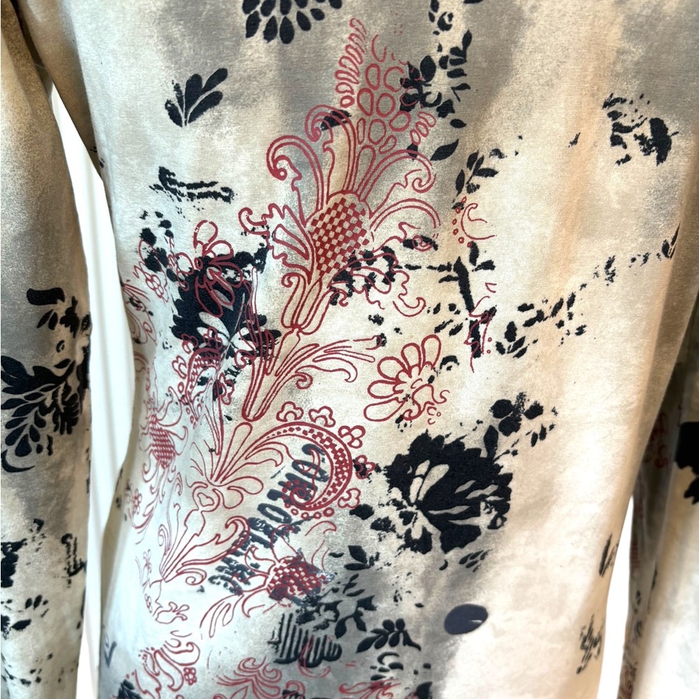 Marc Aurel Embroidery Sequin Stretch Top - Picture 6 of 9